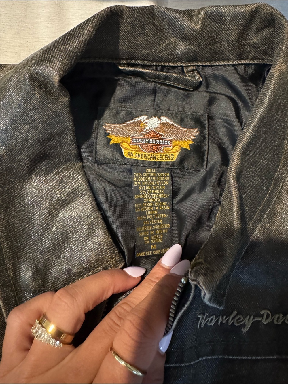 Authentic Harley-Davidson Black Jacket with Embroidered Eagle Patch - Picture 5 of 7